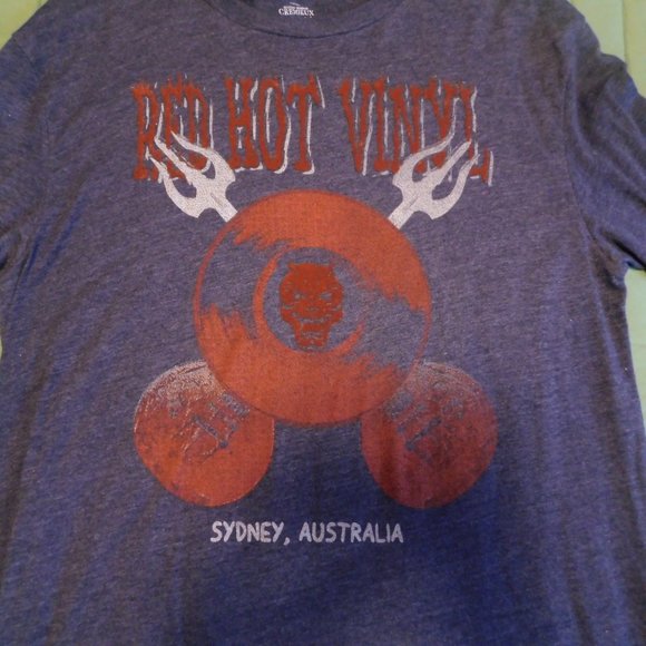 Cool & Comfy RED HOT VINYL Sydney Australia large comfy t-shirt nice & clean - Picture 1 of 5